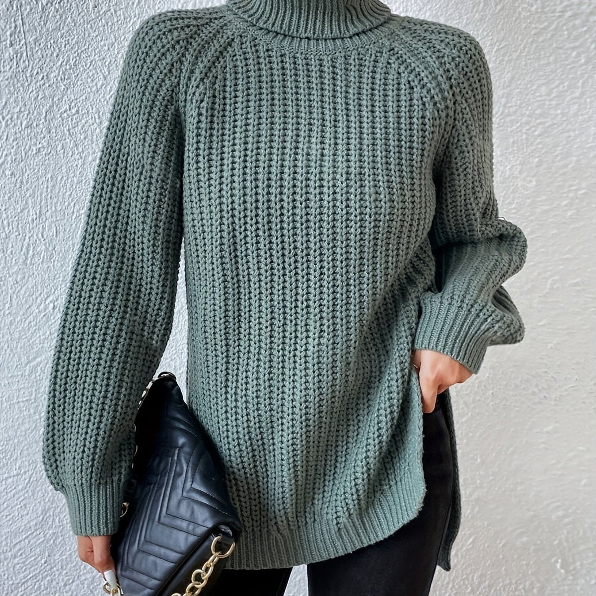Tara - Soft Turtleneck Knit