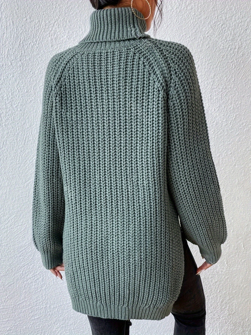 Tara - Soft Turtleneck Knit